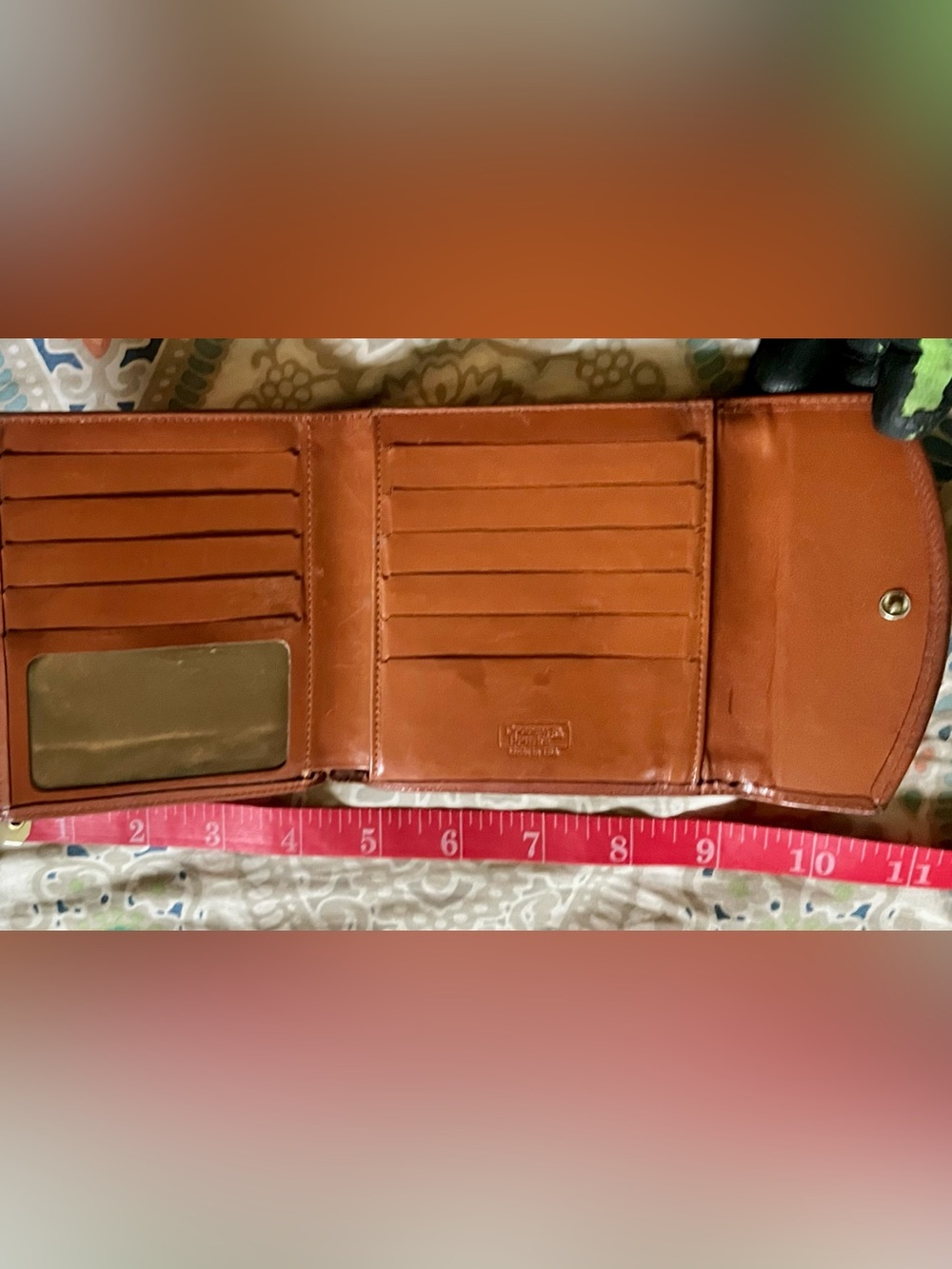 Dooney & Bourke vintage pebble grain brown/ tan all leather wallet - Picture 5 of 8
